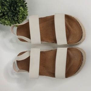 🔴 WANTED SANDALS